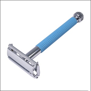 Hoja de afeitar de doble filo Premium para hombres Herramienta de afeitado de seguridad de acero inoxidable OEM Etiqueta privada Herramienta DE BELLEZA DE ASEO Color azul - Product Image 3