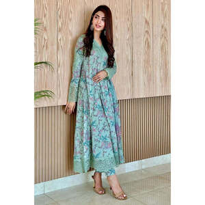 Ensemble de maillot de bain à imprimé floral pour femme Iznik Lawn'24 IDL-06 BADAR TC-553 Imprimé floral Aqua - Product Image 4