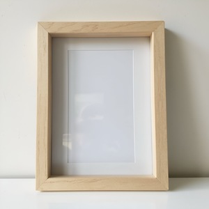 Marco de fotos de Arte Moderno personalizado, 4 colores, caja de sombra profunda de madera de nogal de lujo, Marco para uso doméstico disponible, negro y blanco - Product Image 3