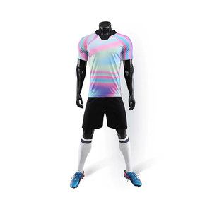 ชุดฟุตบอลระบายอากาศได้ดีดีไซน์ตามสั่ง - Product Image 1