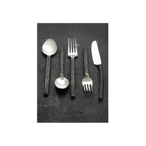 Juegos de Cubiertos de Acero Inoxidable de Diseño Moderno con Baño de Oro para Restaurante y Utensilios de Cocina - Product Image 5