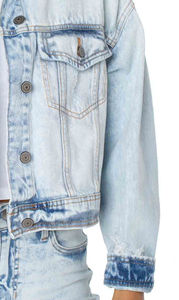 แจ็คเก็ตยีนส์ผู้หญิงแบบใหม่ ล้างทำความสะอาดแล้ว บุด้วยผ้าฝ้าย สำหรับฤดูหนาว สไตล์สตรีทแวร์ ระบายอากาศได้ดี รับผลิตตามแบบ (OEM) พร้อมสกรีนโลโก้ ขายส่ง - Product Image 6