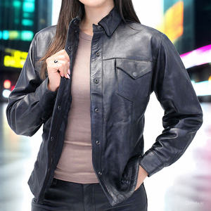 Personalizar moda pecho bolsillo cuero camisa Letterman PU cuero camisa señoras personalizar Letterman moda cuero camisas mujeres - Product Image 6