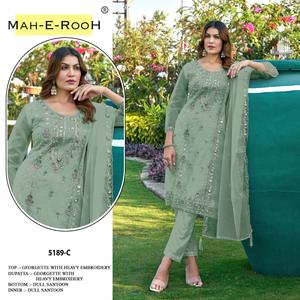 Costume pakistanais complexe main Khatli travail Premium Sequin broderie Premium vêtements ethniques pour les fêtes de mariage festives - Product Image 1