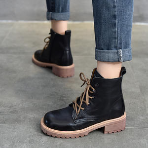 Bottes hautes pour femme en cuir cognac pour l'hiver, bottes cuissardes gris brandy pour femme, bottes au-dessus du genou pour femme, ton gris neutre, talon épais - Product Image 4