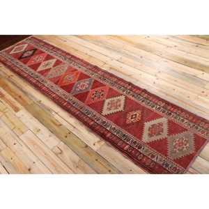 Tapis de 2,7 x 11,5 pieds, tapis turc vintage, tapis abstrait rouge Herki - Product Image 4