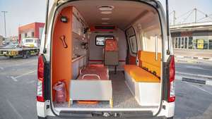 Tout nouveau 2024 Toyo ta Hi ace Ambulance 3.5L essence Turbo V6 4 cylindres moteur M/T AWD 200-299 - Product Image 3