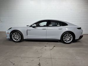 Porsche Panamera 4 AWD 2026 in Ottime Condizioni - Product Image 3