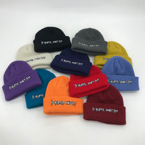 Gorro de invierno tejido, cálido, suave y acogedor, forrado de lana, ajustable, elegante, para uso diario en climas fríos. - Product Image 3