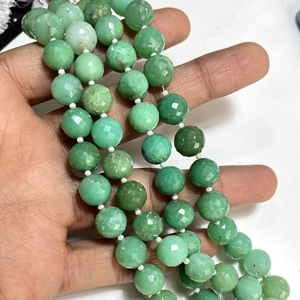 Venta al por mayor 8,5-9,5 MM Natural Chrysoprase Faceted Round Beads Green Gemstone Beads con forma redonda facetada Venta - Product Image 5