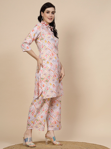 Femmes couleur blanche imprimé col cou genou longueur Polyester Kurta & Palazzo ensembles femmes Readymade vêtements ethniques ensembles en gros - Product Image 3