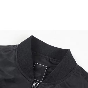 Chaqueta Universitaria para Hombre de Alta Calidad con Logotipo Personalizado OEM, con Lana y Lona, Diseño de Letras Invernales, Ajuste Personalizado - Product Image 3