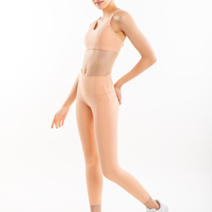 Ensemble de compression pour femmes à la mode ensembles de fitness respirants à séchage rapide ensembles de yoga jogging légers taux de gros service OEM - Product Image 2