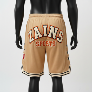 Shorts de basket-ball pour hommes en tissu mesh premium beige crème avec rayures noires et panneaux étoilés, broderie personnalisée et logo imprimé. - Product Image 2