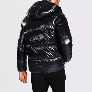 Blouson d'hiver personnalisé en toile de style urbain avec col montant et logo frontal, séchage rapide et respirant, rembourrage en coton pour hommes - Product Image 2