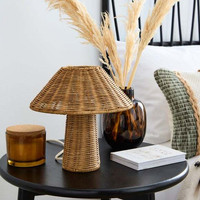 Lampe de table en forme de champignon, fabriquée à la main au Vietnam, finition naturelle, éclairage de décoration intérieure écologique, vente en gros.