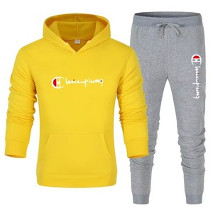 Conjunto Deportivo Casual de Invierno para Hombre 2025, 2 Piezas, Sudadera con Capucha y Pantalones Deportivos, Estampado Urbano, 100% Algodón - Product Image 4