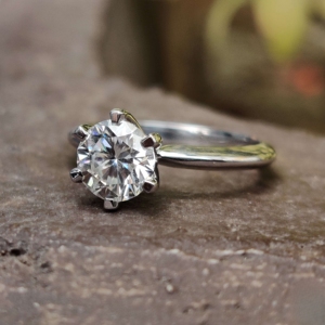 Vvs Moissanite Diamond Wedding Engagement Rings for Women Made in 10kt Solid Gold - Product Image 5