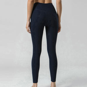 Leggings de fitness personnalisés de haute qualité pour femmes, vêtements décontractés avec logo respirant anti-rides sur la taille pour adultes - Product Image 2