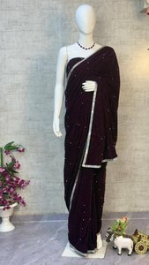 Sari en velours élégant, design moderne, travail de perles mécaniques, bordure élégante, longueur au sol, séchage rapide, couleurs personnalisées, fonction festive - Product Image 3