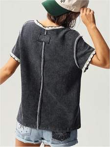 Elegante camiseta casual de mujer de algodón liso cuello redondo manga corta diseño ligero verano ropa opción perfecta servicio OEM - Product Image 2