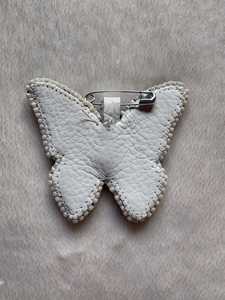 Broches perlées Broche design faite à la main. Accessoires de haute qualité. Broche design unique. Baby shower meilleur cadeau. - Product Image 2