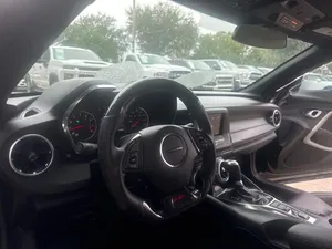 Usado 2019 Chevrolet Camaro 2LT - Product Image 6