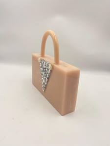 Bolso de Mano de Resina Hecho a Mano de Lujo para Mujer |   Bolso de Noche Acrílico con Acabado Brillante |   Bolso de Mano para Bodas, Fiestas de Novia y Fiestas Nocturnas - Product Image 2