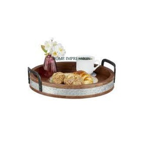 Plateau en bois galvanisé et en gros d'usine avec poignée, parfait pour servir des collations sûres de style unique et un décor d'affichage à la maison - Product Image 1