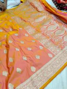 Blusa de Saree de Chifón Puro Mashru Tradicional de Diseño Artesanal, Hermosa Tejido Banarasi, Secado Rápido, Protección Solar - Product Image 3