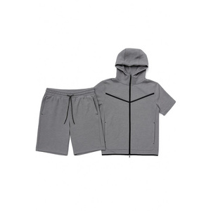 Ensemble de survêtement court à capuche zippé Tech Flex pour homme, avec logo de gym, style urbain premium, ensemble 2 pièces pour homme - Product Image 1