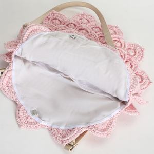 Bolso de Hombro con Patrón de Mandala Rosa Tejido a Mano, Venta al Por Mayor, Personalizado, Ideal para el Uso Diario - Product Image 6