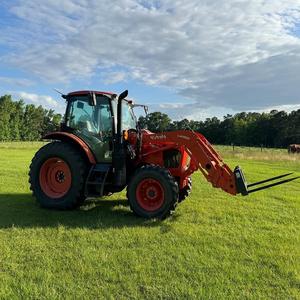 Acheter 2025 Kubota M6 111 Tracteur Mini Kubota B2440S 4X4WD Tracteur sous-compact abordable de grande capacité avec livraison rapide - Product Image 5