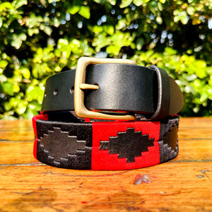 Ceinture en cuir de polo pour jeunes à fil brillant rouge et noir avec cuir de buffle d'eau 35MM de largeur unisexe - Product Image 1