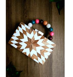 กระเป๋าคลัทช์เรซิ่นทำมือสำหรับผู้หญิง |   กระเป๋าถือแฟชั่นสมัยใหม่สำหรับงานกลางคืน - Product Image 1