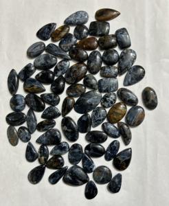 พลอยสามส่วนอัญมณีทรงหลวมปรับแต่งได้รูปร่างหลายขนาดได้รับการรับรองจากบุคคลที่สามจากธรรมชาติ - Product Image 2