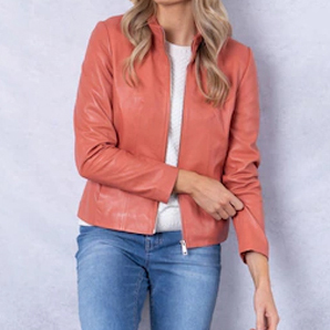 Nouvelle veste en cuir de mouton satiné pour femmes au design élégant, de haute qualité, style urbain d'hiver, cuir véritable régulier - Product Image 5