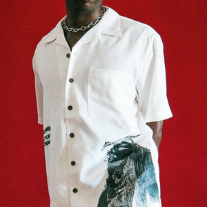 Impression personnalisée Chemises graphiques personnalisées Chemises décontractées DTG imprimées pour hommes Streetwear Chemise noire et blanche boutonnée - Product Image 4