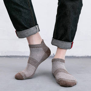 Calcetines Deportivos Antideslizantes y Antibacterianos para Hombre, Finos, de Algodón y Poliéster, Absorbentes del Sudor, Tobilleros - Product Image 3