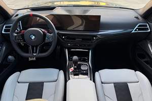 2025 M3 Competition xDrive 523 ch, Moteur 6 cylindres turbo, Transmission intégrale, Très bien équipé, Non modifié - Product Image 4