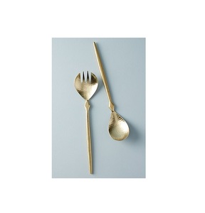 Ensemble de serveurs à salade en métal élégant, conçu pour les maisons contemporaines, offrant un équilibre supérieur, un confort et une durabilité exceptionnels - Product Image 6