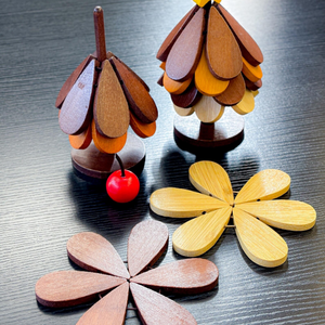 Ensemble de dessous-de-plat en bois gravés à la main, motif de plantes, écologiques, résistants à la chaleur, décoration de la maison, pour arbre de Noël moderne - Product Image 3