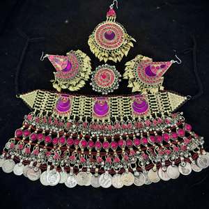 Ensemble de bijoux pour femmes afghanes tendance en acier inoxydable islamique moderne, avec cristaux et strass, fait main, pour occasions festives et mariages. - Product Image 5