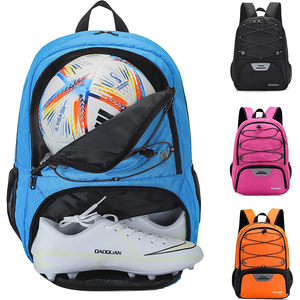 Bolsa de Baloncesto Personalizada con Compartimento para Balón y Zapatos, Mochilas Deportivas Casuales, Bolsa para Hombre de Alta Calidad en Pakistán - Product Image 3