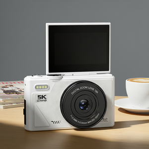 Nueva Cámara Digital sin Espejo con Sensor CMOS, Zoom Digital 18x, Pantalla Abatible, para Vlogs, con Batería de Litio y Tarjeta TF - Product Image 1