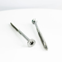 OEM/ODM Torx fraisée SS316 304 acier au carbone autotaraudeuse aggloméré vis à bois Torx garniture bois terrasse bois vis de terrasse