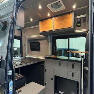 Sprinter 2500 4x4 2024 IMPECABLE, con Asientos de Cuero, Cámara Trasera, Techo Solar, Faros LED, Listo para Enviar - Product Image 4
