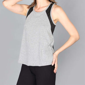 Camiseta de algodón ligera atlética de talla grande para mujer de alta calidad, camisetas sin mangas con bloque de Color trasero redondo, serigrafía frontal personalizada - Product Image 2