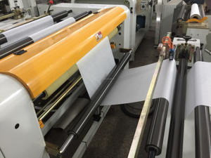 Machine de découpe automatique de feuilles HQJ-1100B, déroulement maximal 1400 mm, longueur de coupe réglable de 20 à 1500 mm - Product Image 3