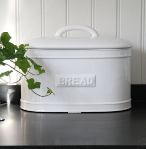 Ensemble de boîte à pain blanc, design ondulé, couvercles en bois, dessus de planche à découper, rangement empilable, ferme moderne, vente en gros. - Product Image 4